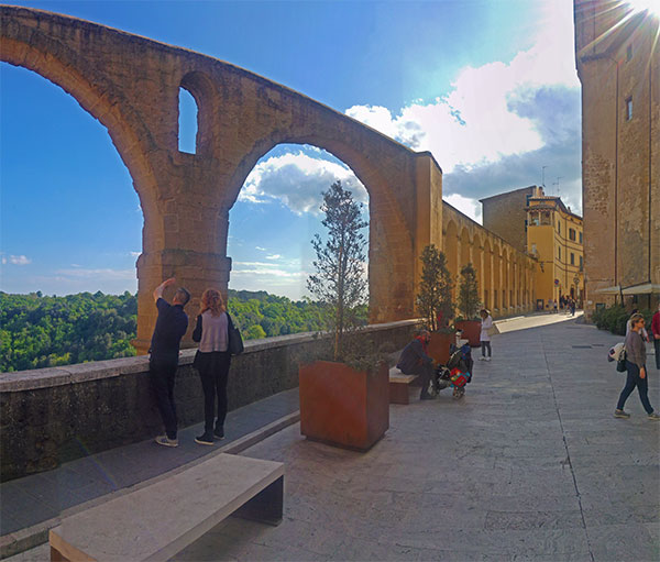 Pitigliano